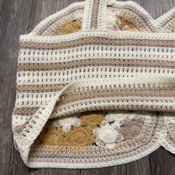 Handmade Knit Crochet Stitch Floral Granny Square Cami Crop Tank Top Boho Pool M - Picture 7 of 10